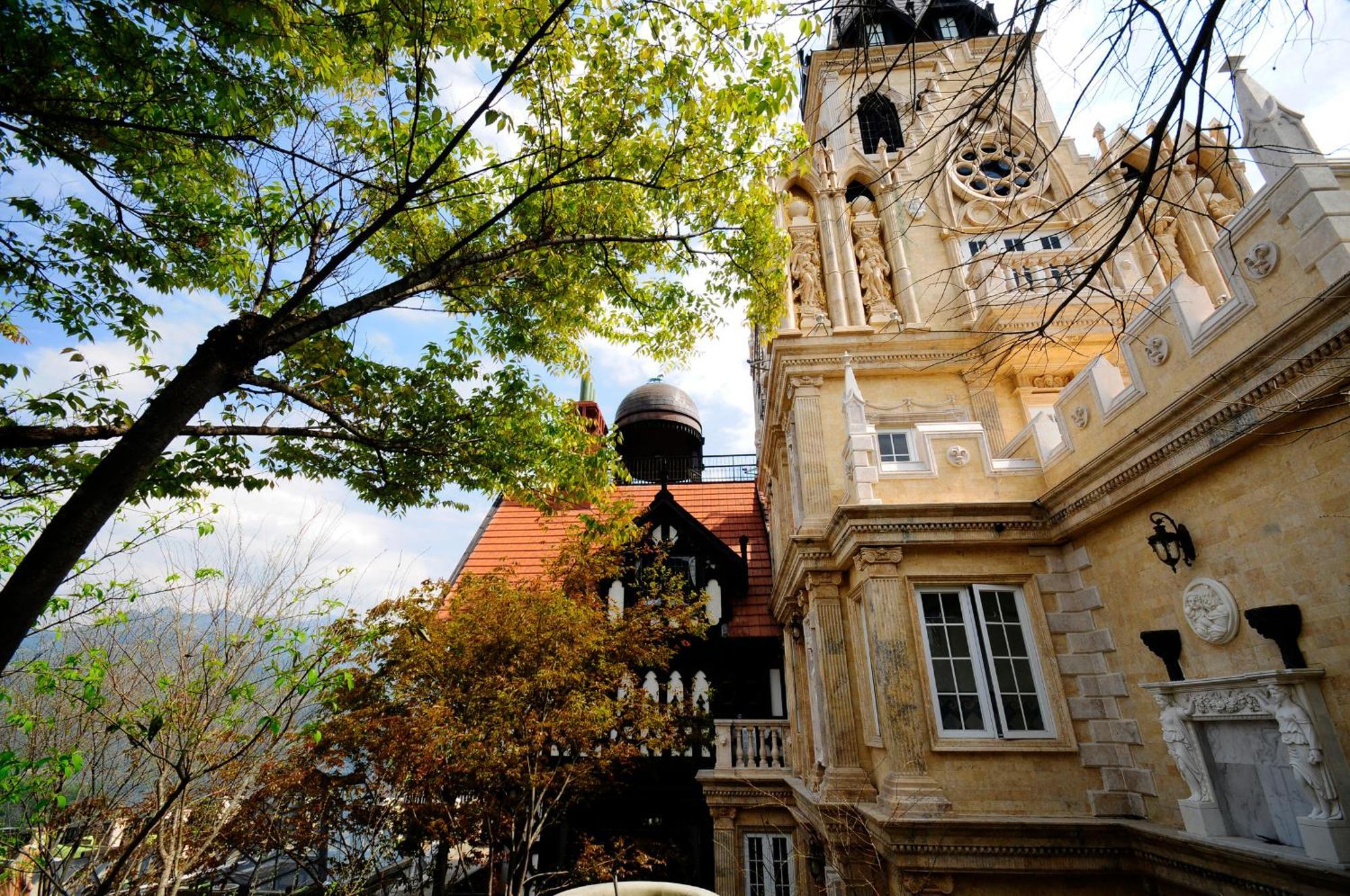 The Old England Manor Ren'ai Exterior foto